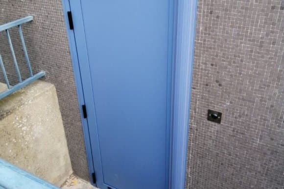 Caves, Escaliers, Caves sas